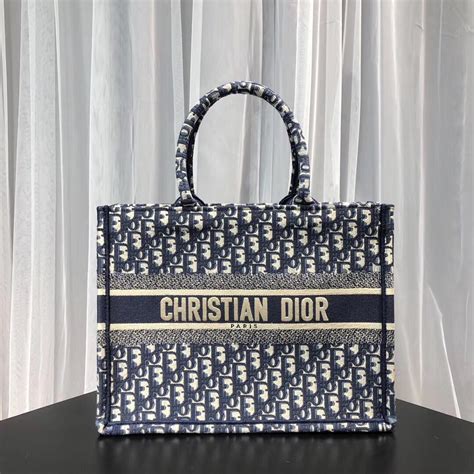 christian dior fake tote bag|christian dior handbags knock off.